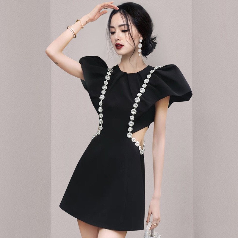 Váy đen thiết kế kiểu Pháp cao cấp